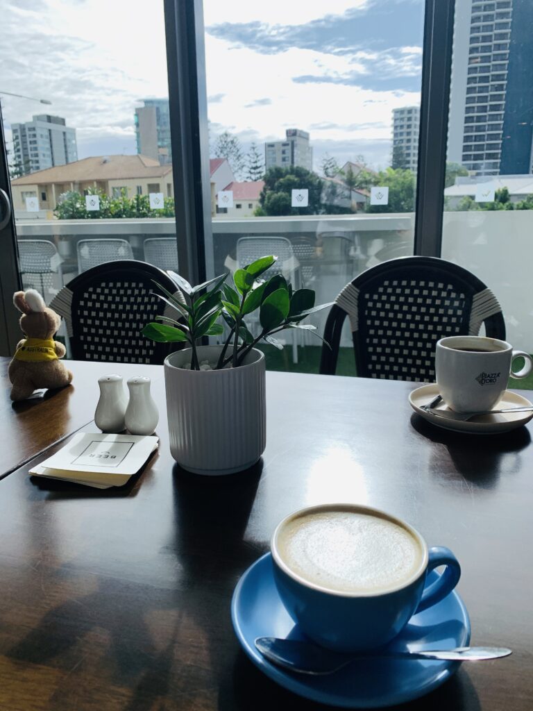 Wyndham Hotel Surfers Paradise:カフェテリアにて