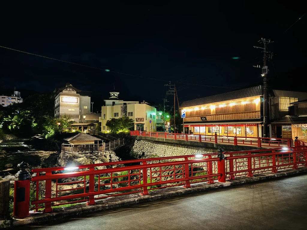 Kokei Bridge (Bridge of Longing)