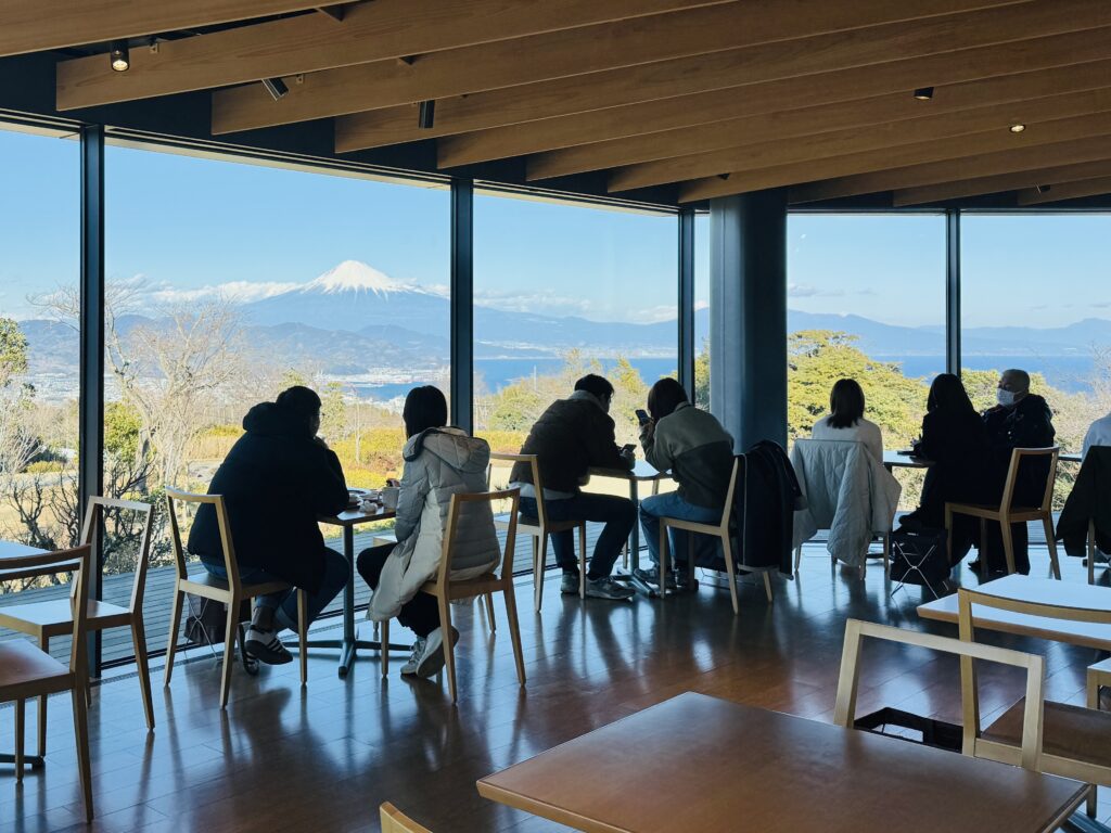日本平夢テラス展望台のカフェ