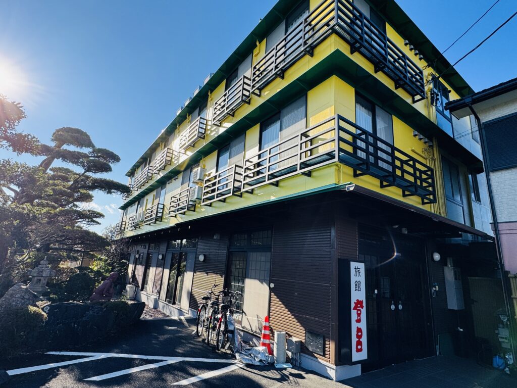 旅館登呂の外観写真