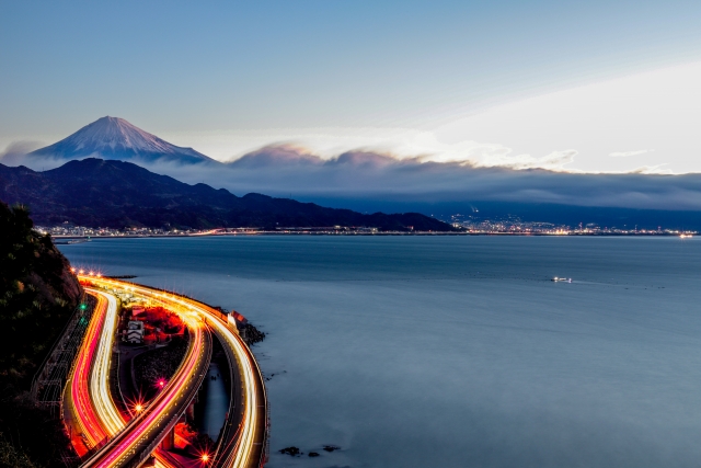 Morning view of Mt. Fuji, Suruga Bay, and the Tokaido route from Satta Pass