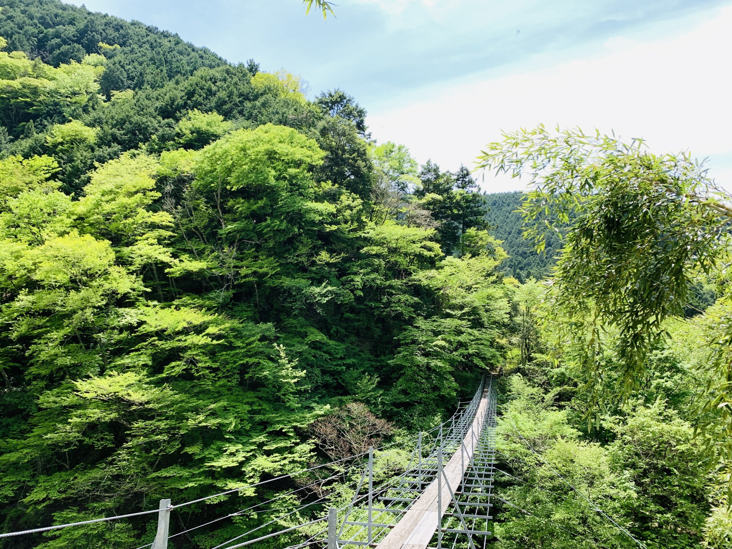 Suspension bridge in the Shinden area of Umegashima Onsen