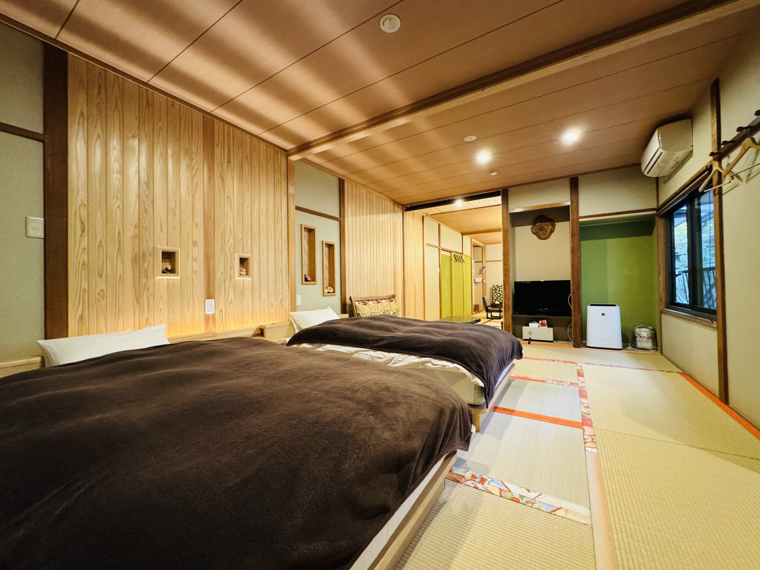Bed room, Special Japanese-style room "Iwashajin" at Onogiso Ryokan in Umegashima, Shizuoka