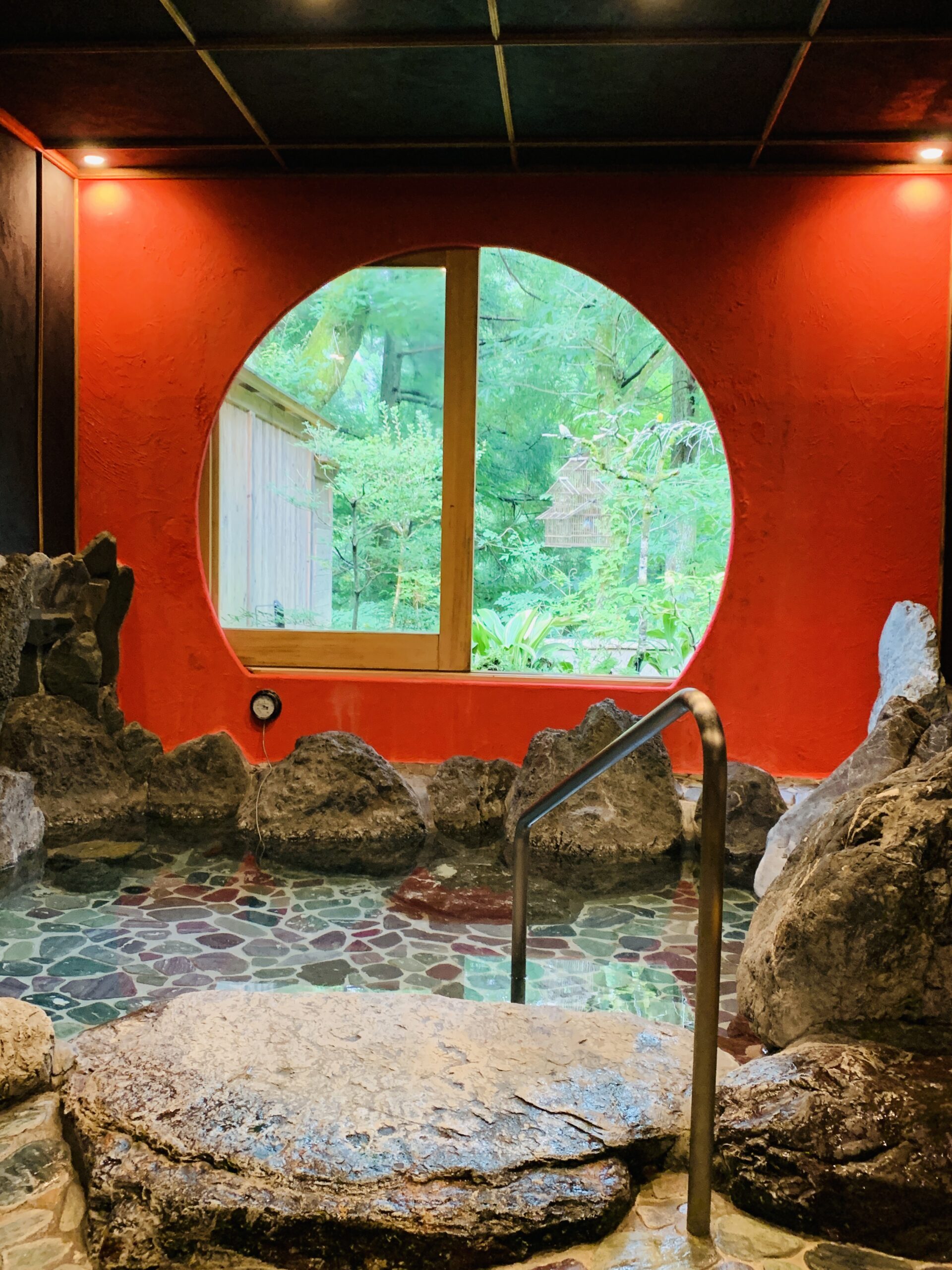Private indoor bath “Tori-no-Yu” at Onogiso Ryokan, Umegashima Konya Onsen in Shizuoka