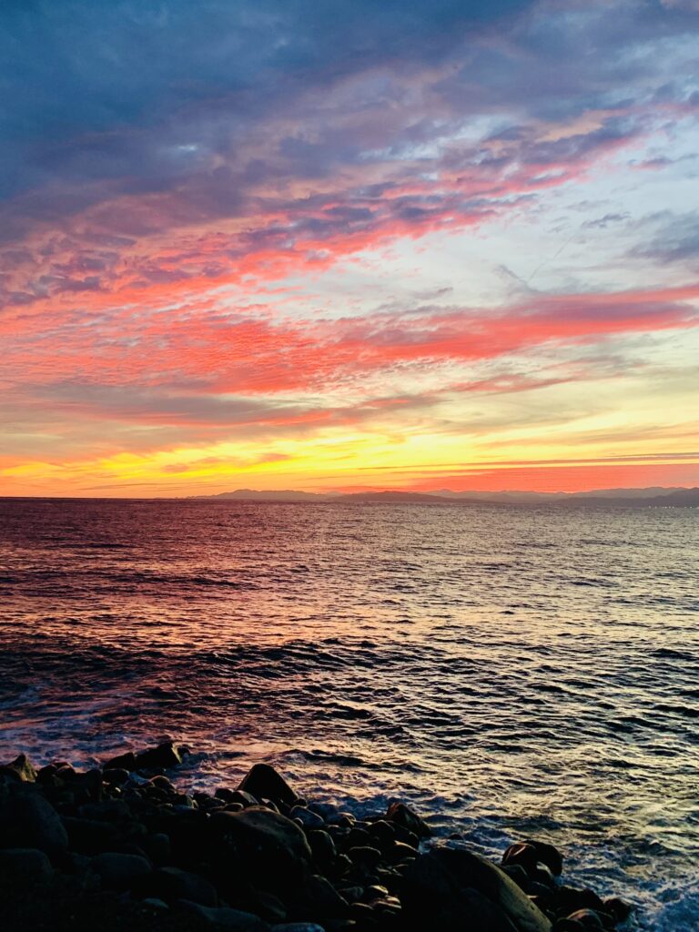 Sunset view from Ida Beach in Numazu