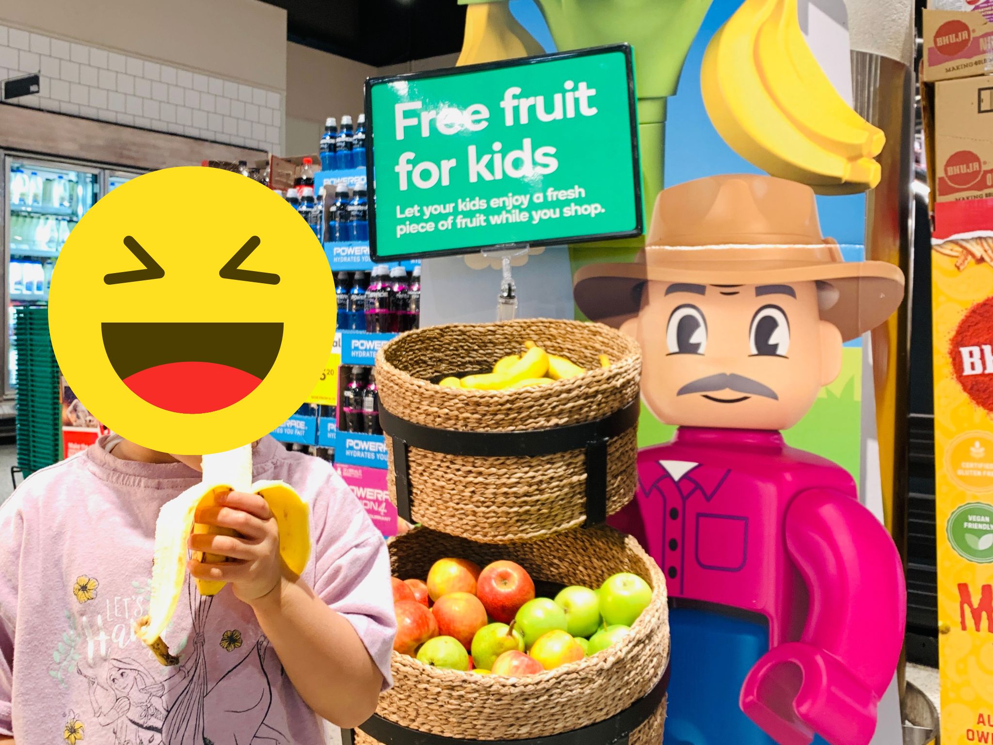 Woolworths(ウルワース)店内のFree Fruit for Kidsコーナー